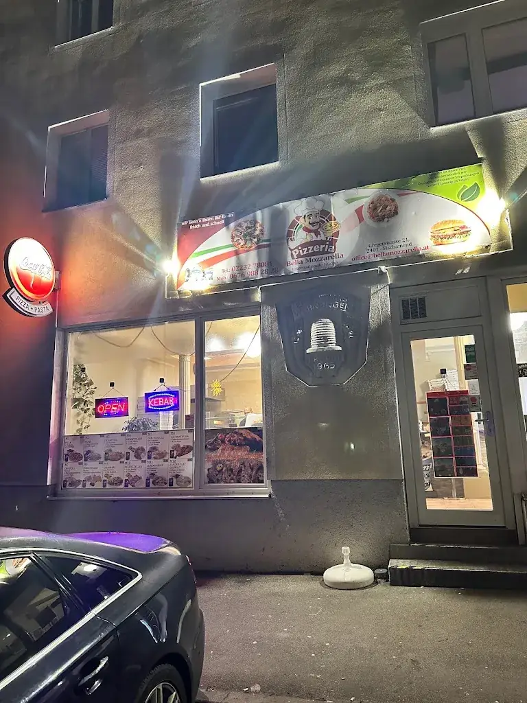 Pizzeria Bella Mozzarella_Fischamend-Markt_slider_image_1