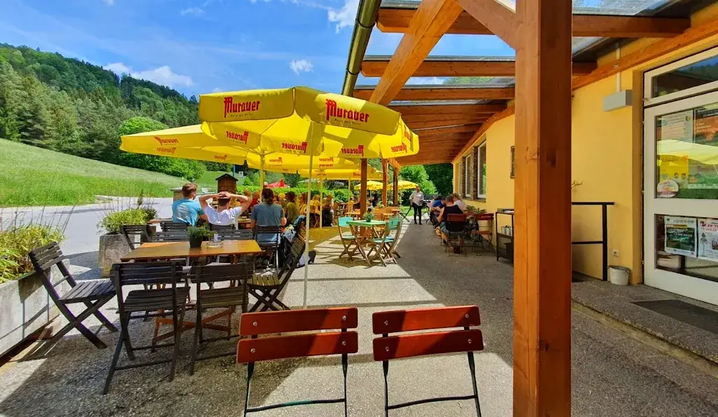 Gasthof Karnerwirt bei den Myrafällen ristorante a Furth an der Triesting