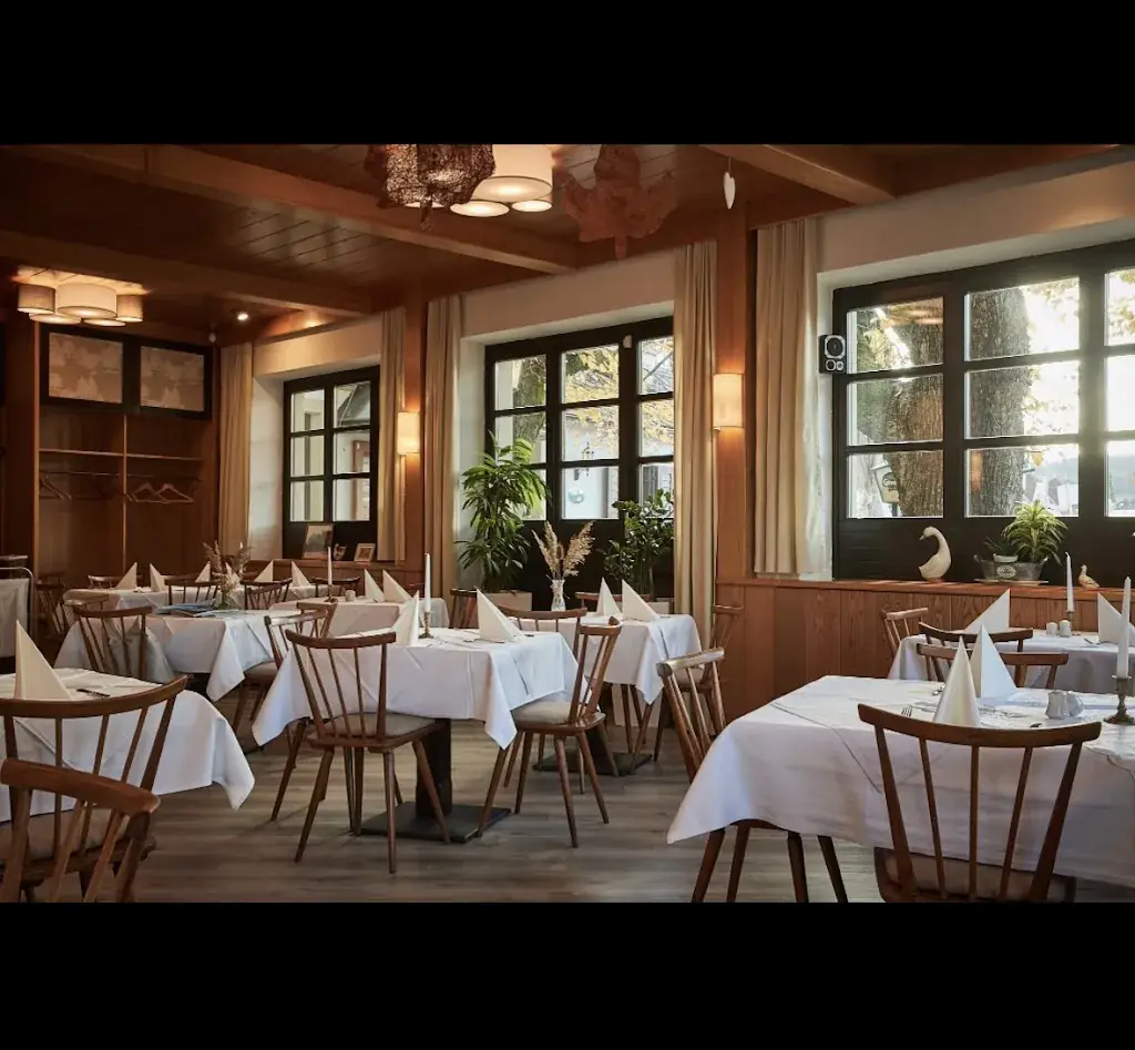Gasthaus Zu den Linden ristorante a Gaaden