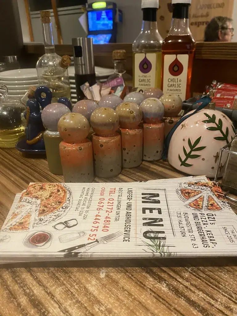 Menu_Özi's Pizzeria Halbturn_Halbturn_image_6