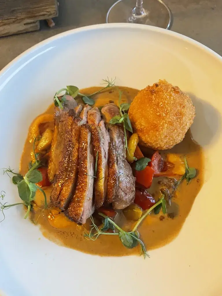 GOZZO by LATE_Furth bei Göttweig_slider_image_3