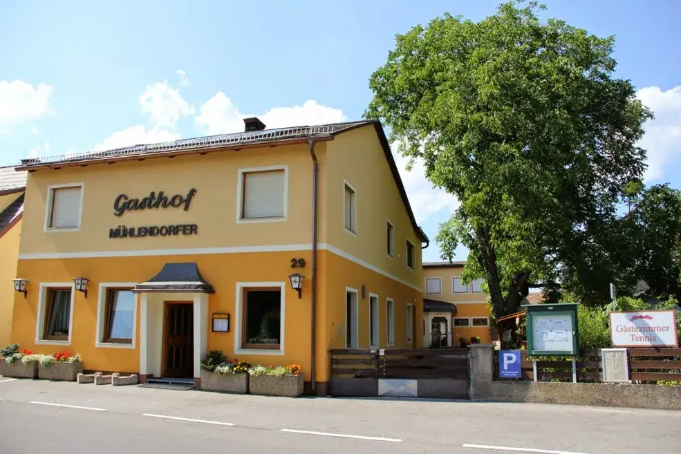 Gasthof Mühlendorfer_Frohsdorf_slider_image_1