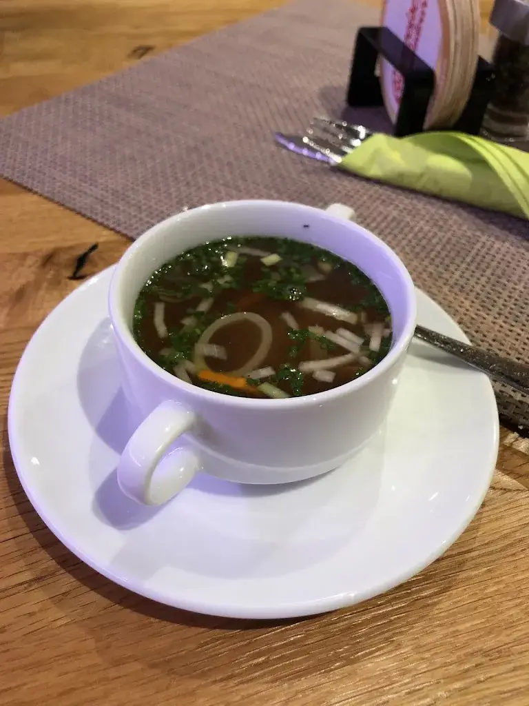 Alexander Hössl_timeout 2.2 restaurant_Frohsdorf_avis