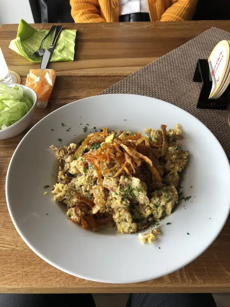 Helmut Karas_timeout 2.2 restaurant_Frohsdorf_avis