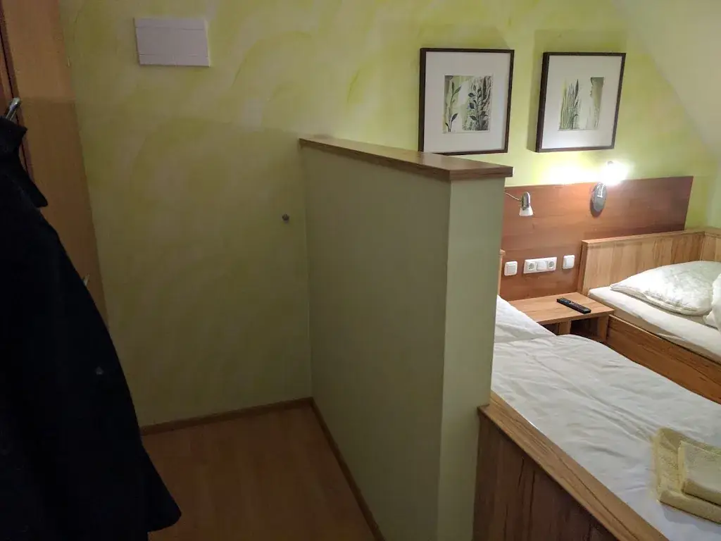 Gasthof Froßdorfer, Gut Waikhartsberg_Frohsdorf_slider_image_3