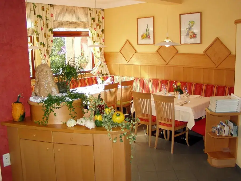 Restaurant Görg - früher Kupfer-Dachl_Frohsdorf_slider_image_1