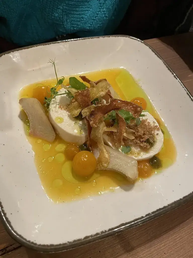 Marlies Eder_Pfefferschiff Heurigen_Gedersdorf_review