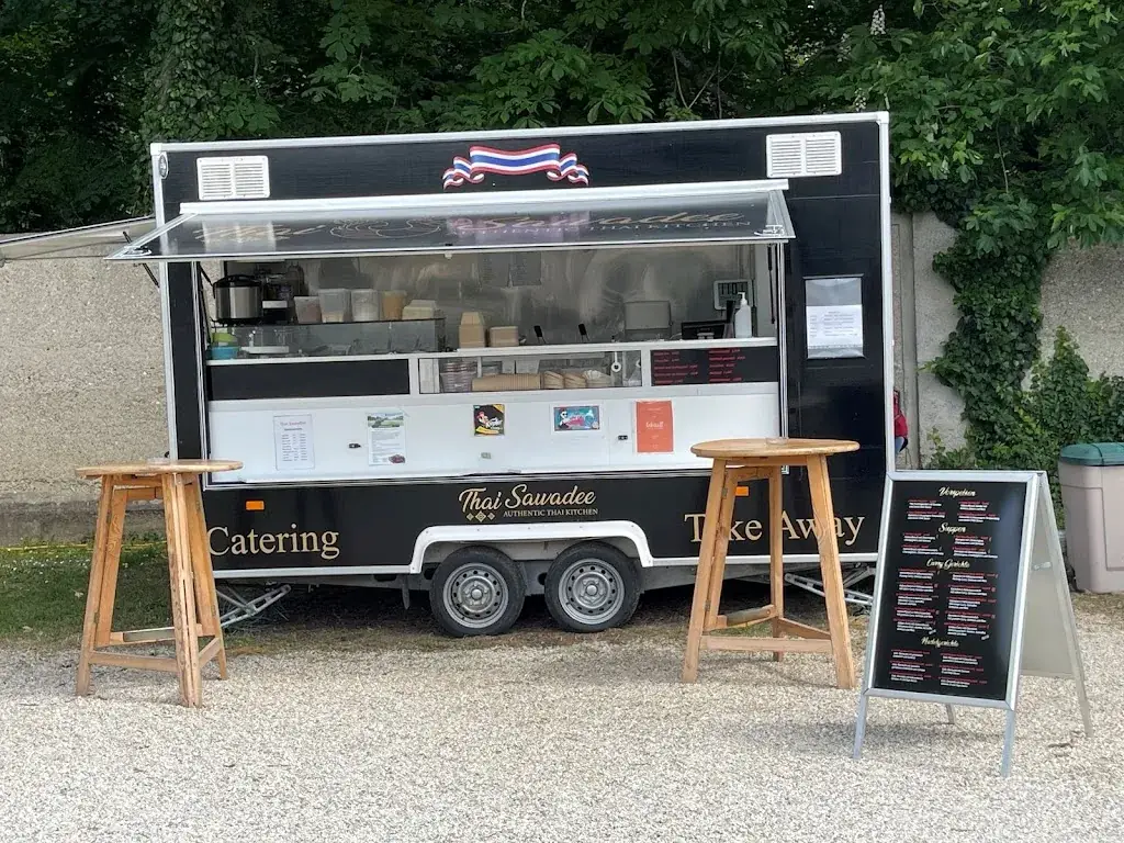 Thai Sawadee_Halbturn_slider_image_2