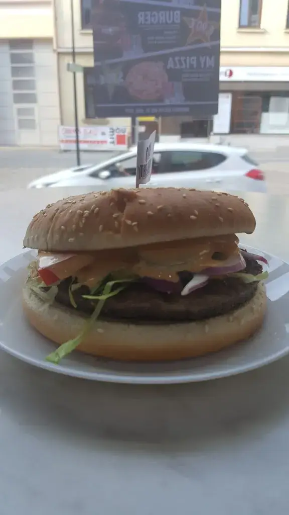 Menu_Lezz- Et Streetfood_Gänserndorf_image_8