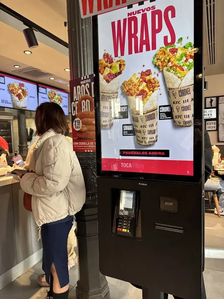 Mareta Gustia Ningsih_KFC_Geras_recensione