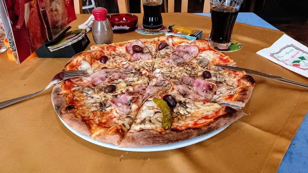 Pizzeria Di Lara_Gars am Kamp_slider_image_2