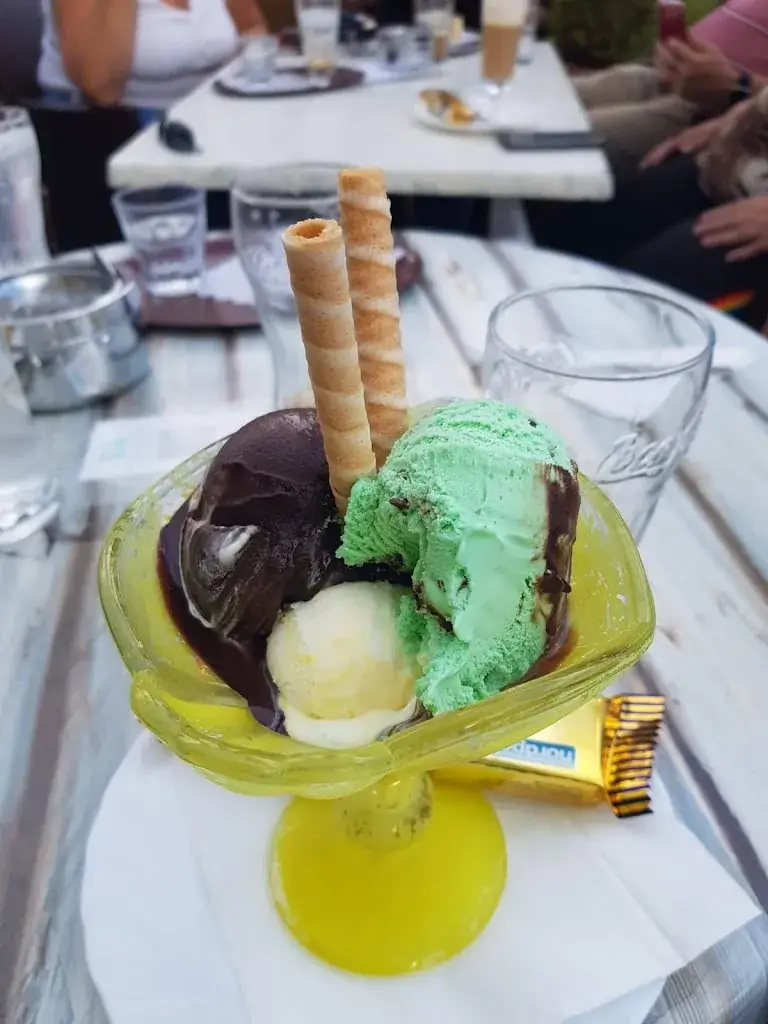 Menu_Conny's Cafe_Gars am Kamp_immagine_5