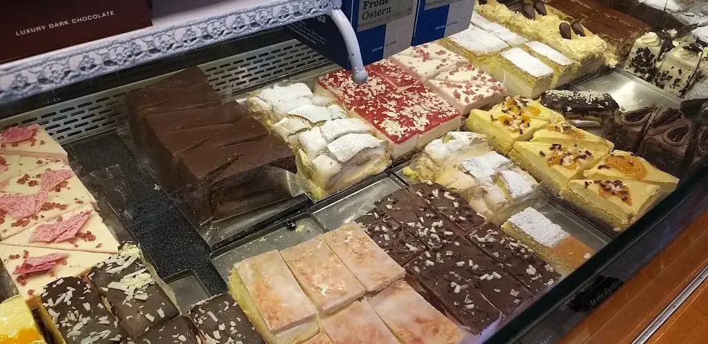 Menu_Ehrenberger GmbH-Bäckerei-Mohnzuzler Greißlerei_Gars am Kamp_image_5