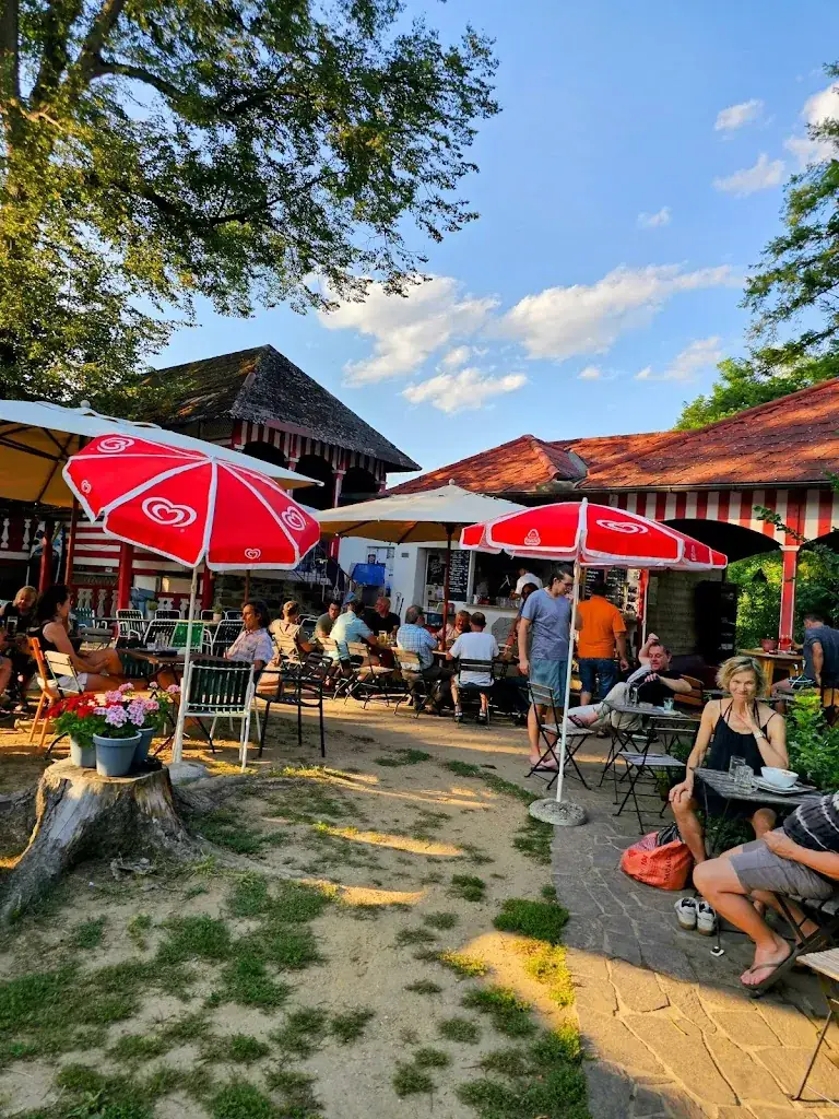 Das Bachmann, Strand Heuriger im Stranbad Plank am Kamp, von Mai bis Ende August_Gars am Kamp_slider_image_3
