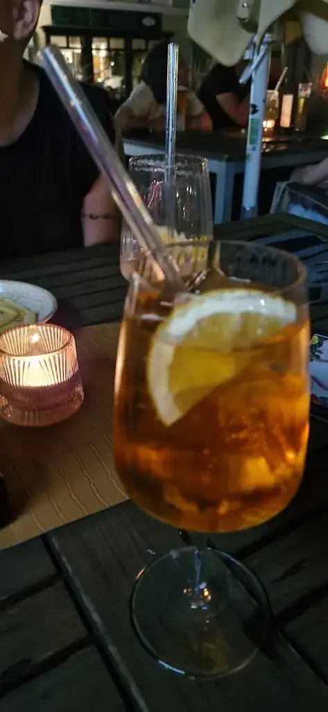 Mirko Reiter_Flamingo Café-Frühstück-Bar_Gars am Kamp_avis