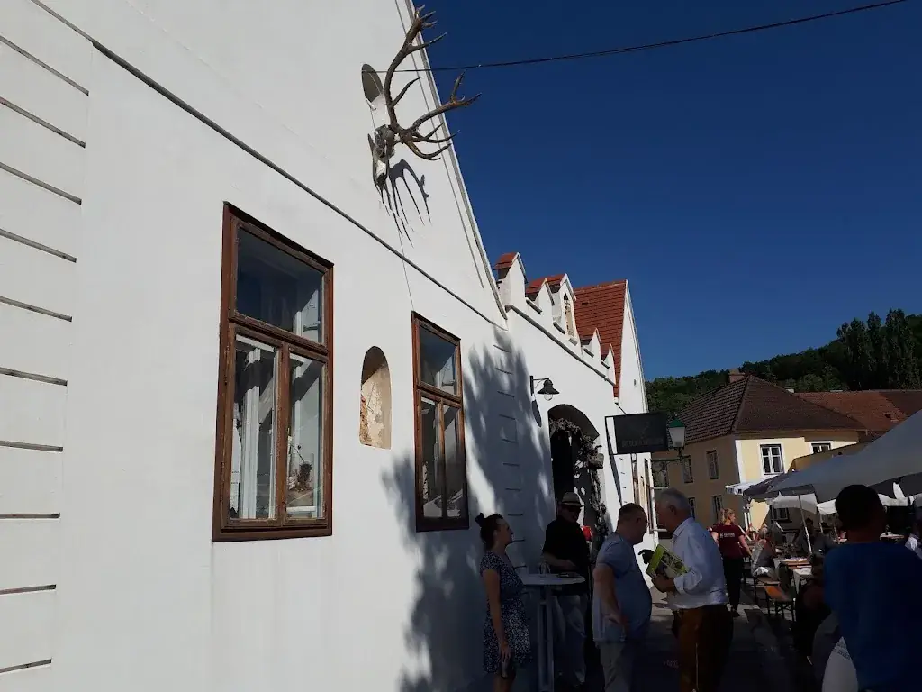 Gasthaus zum Goldenen Hirschen_Gars am Kamp_slider_image_3