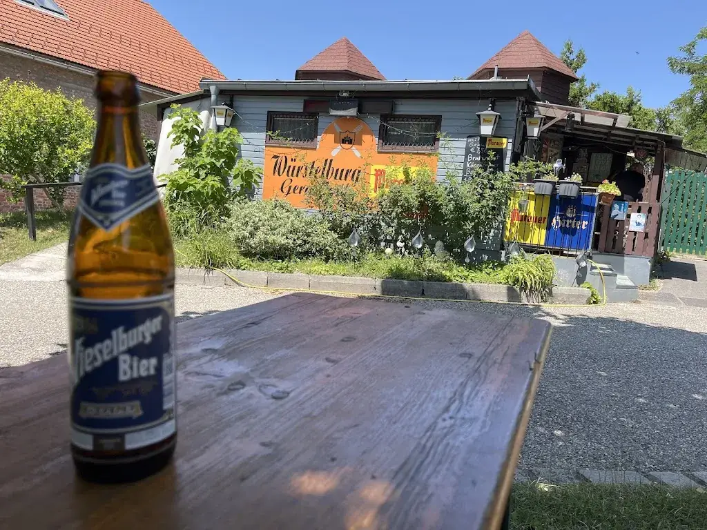 Ben Rowley_Würstelburg Gerasdorf_Gerasdorf bei Wien_recensione