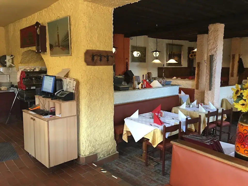 Antonello Pizzeria ristorante a Gablitz