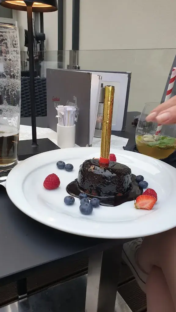 Solomon Ovidiu_Gasthaus Mariabrunn_Gablitz_recensione