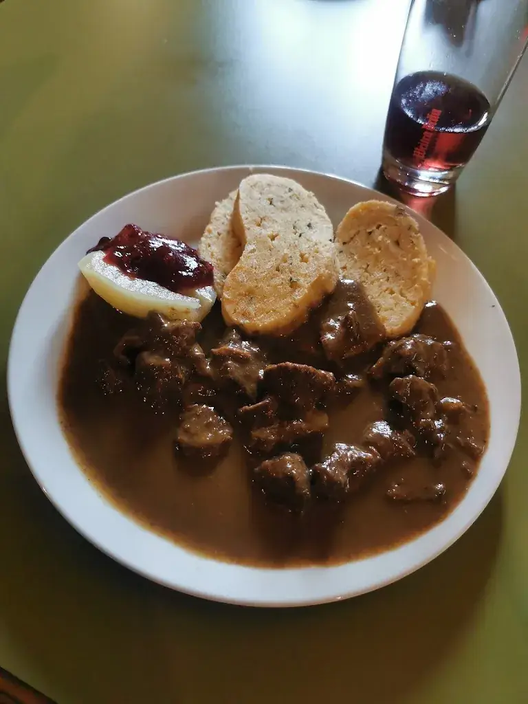 Barbara Heuriger Restaurant Ploch Khan OG_Göllersdorf_slider_image_2