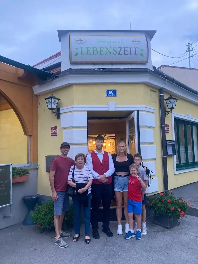 Natalie Bargarey_Lebenszeit_Groß-Engersdorf_avis