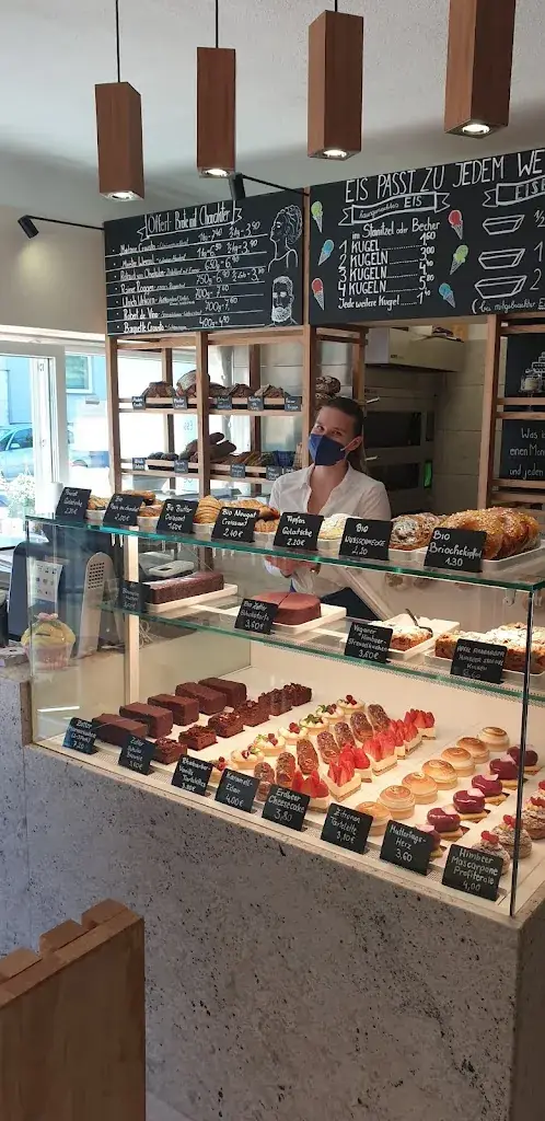 Horak Lukas - N°11 Eissalon | Patisserie_Gramatneusiedl_slider_image_1