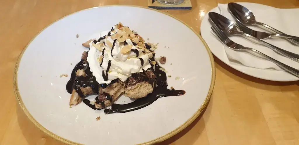 ROBERT GRIMUS_Gasthaus Schmidt_Gramatneusiedl_recensione