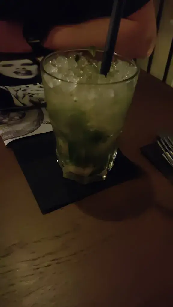 Menu_Zündwerk - Living Room Restaurant + Bar_Großhofen_immagine_5