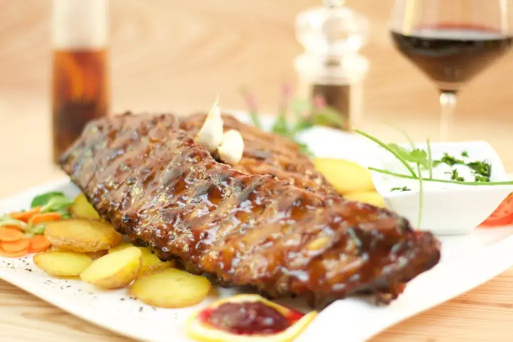 Menu_Gaudi Park: Zum eisernen Adler_Inzenhof_image_9