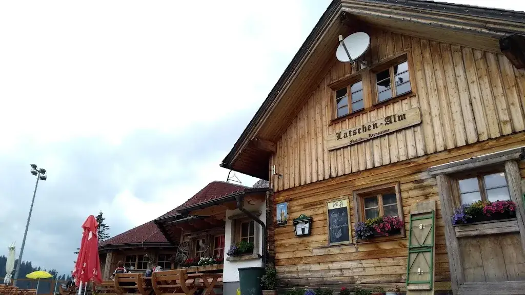 Roman Mifek_Latschen-Alm_Göstling an der Ybbs_avis