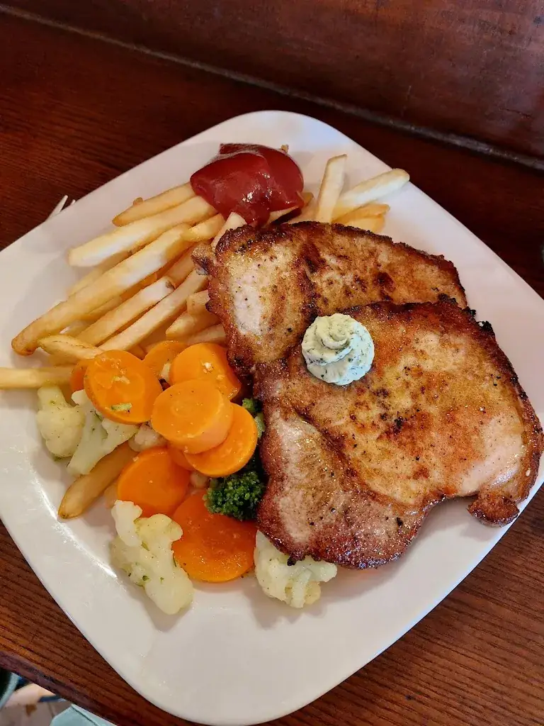 Dana Libiaková_Latschen-Alm_Göstling an der Ybbs_avis