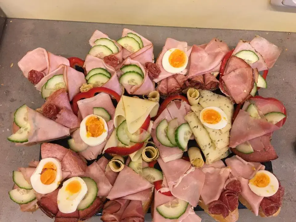 Menu_Café-Mugl_Großmugl_immagine_3