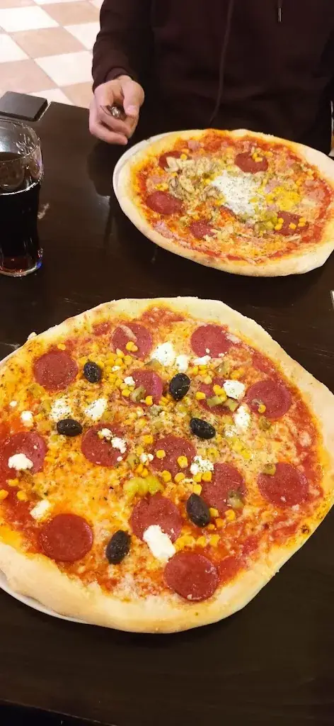 K P_Pizzeria Al-Vera_Großweikersdorf_review