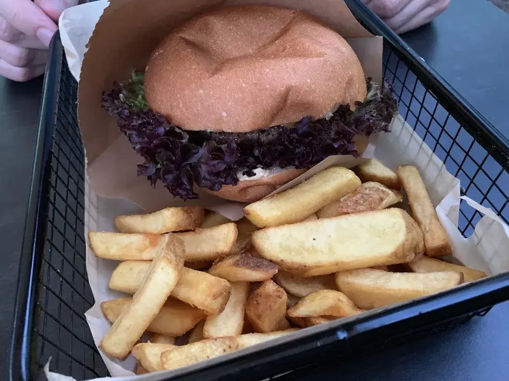 Monika Meurer_Mom’s Splash Diner_Großweikersdorf_recensione