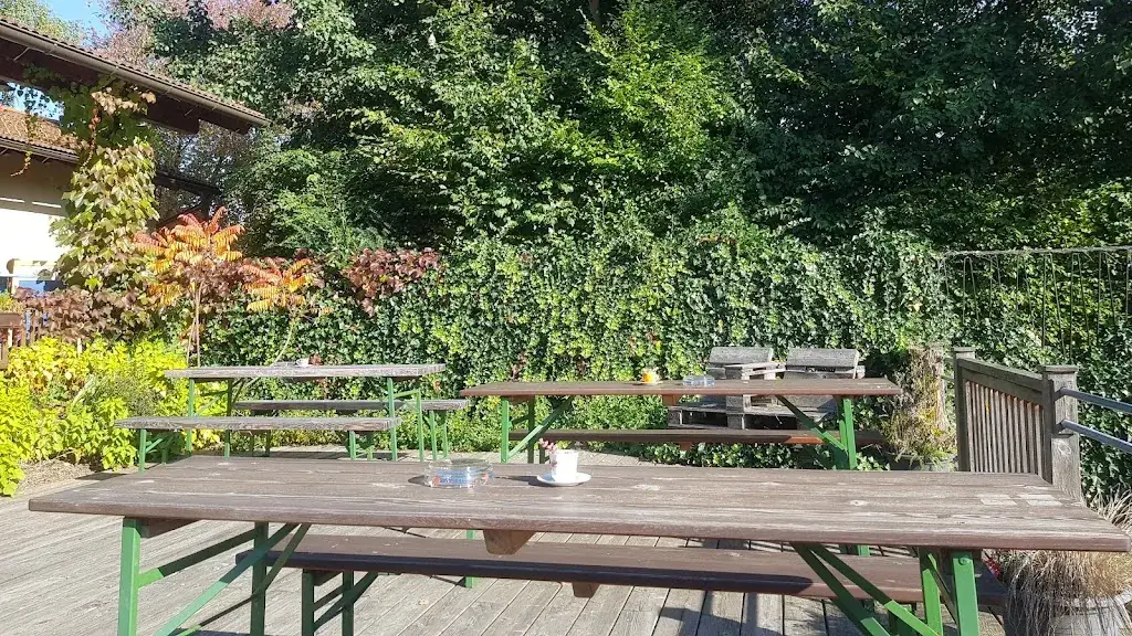 Waldbad Cafe-Restaurant_Groß-Siegharts_slider_image_1