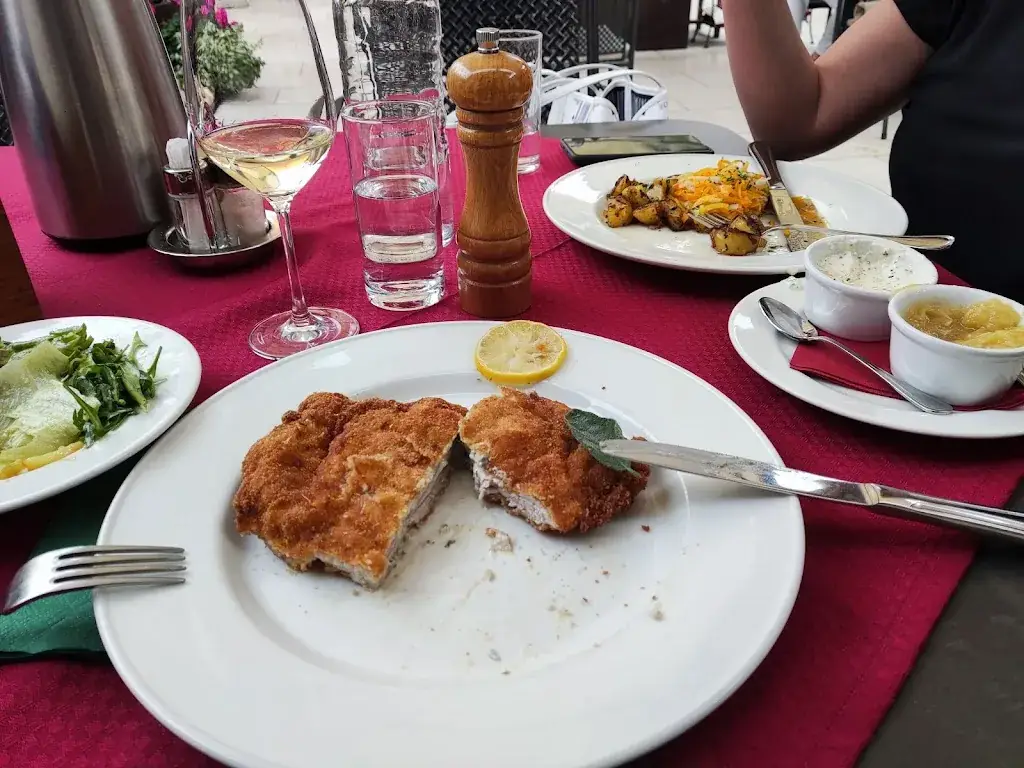 Menu_Hausgnost - Gasthaus an der Kreuzung_Guntersdorf_immagine_6