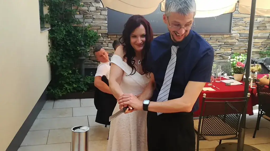 Hausgnost - Gasthaus an der Kreuzung_Guntersdorf_slider_image_2