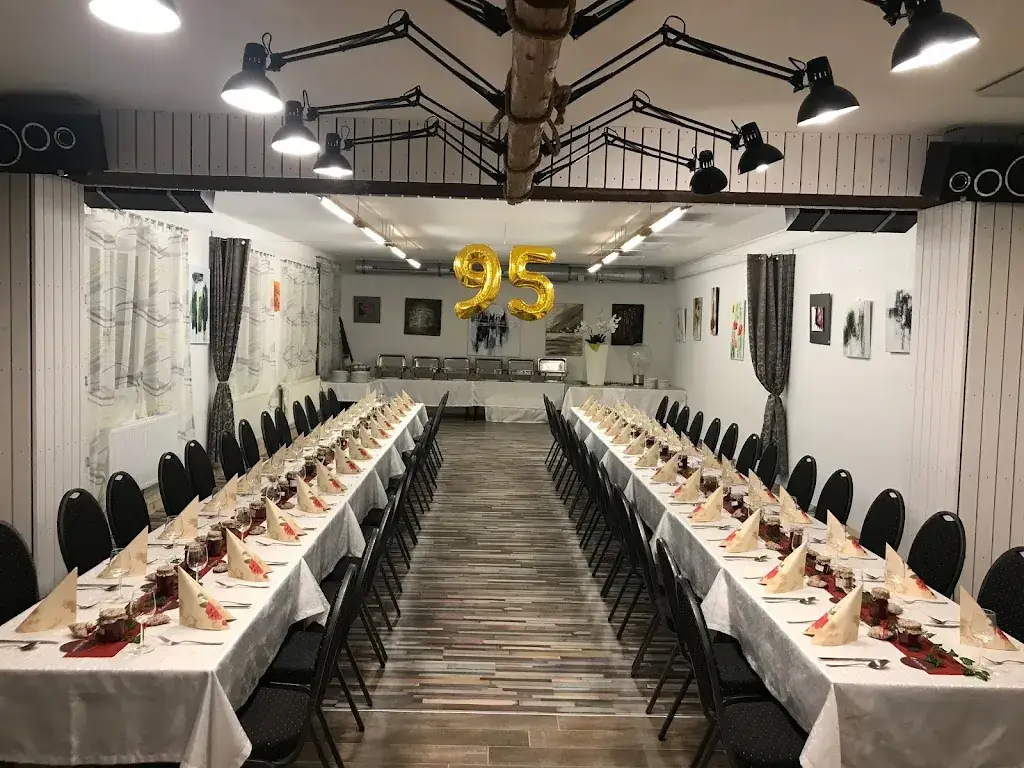 Cafe Hofer ristorante a Gutenbrunn