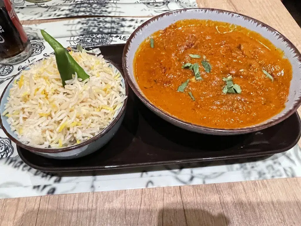 Yana Malanina_INdER BURG_Gugging_avis