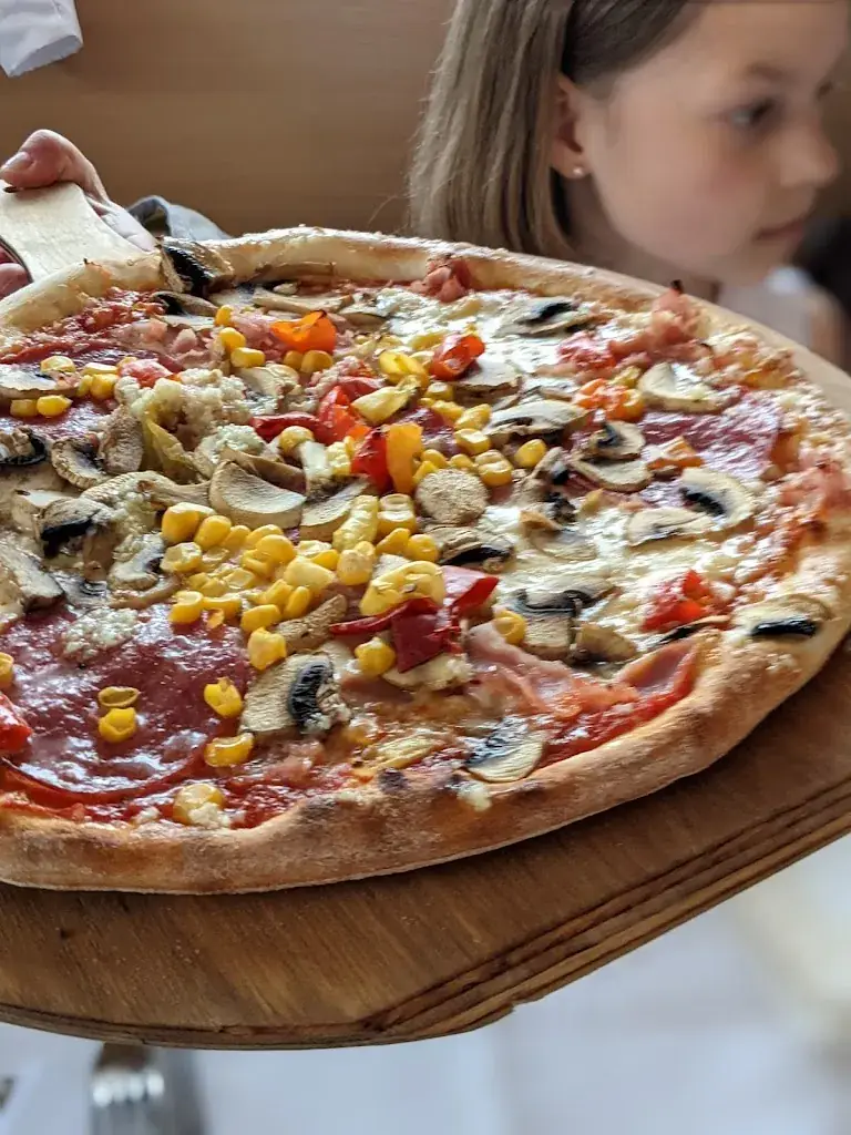 Menu_Pizzeria La Strada_Gugging_image_9