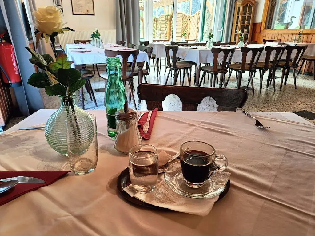 Gasthaus Kreuzhof restaurant à Gutenstein