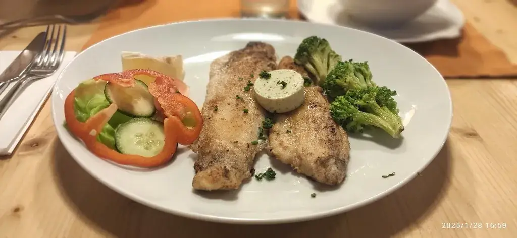 Lio Pizzeria Restaurant & Kegelbahn restaurant à Gutenstein