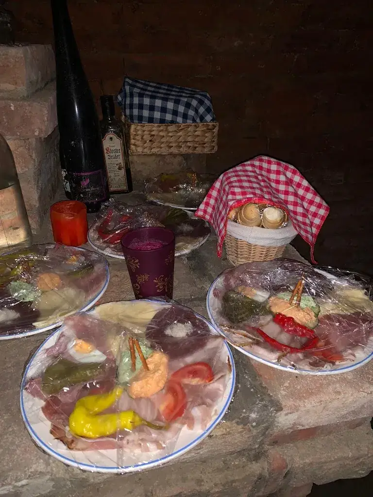 Harald Krätzl_Buschenschank 9er Seidl_Hadres_recensione