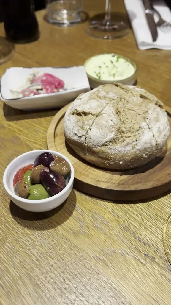 Earoel Kennedy_El Gaucho at Josefsbad_Gumpoldskirchen_avis