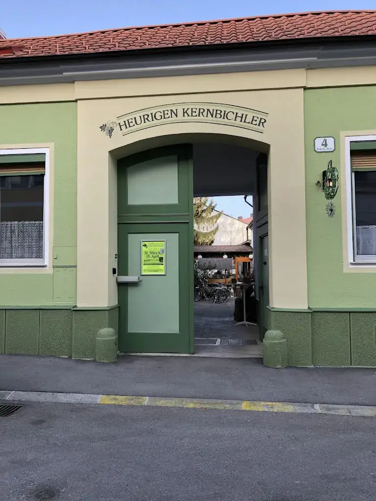 Anna Bauer_Heurigen Kernbichler_Gumpoldskirchen_recensione