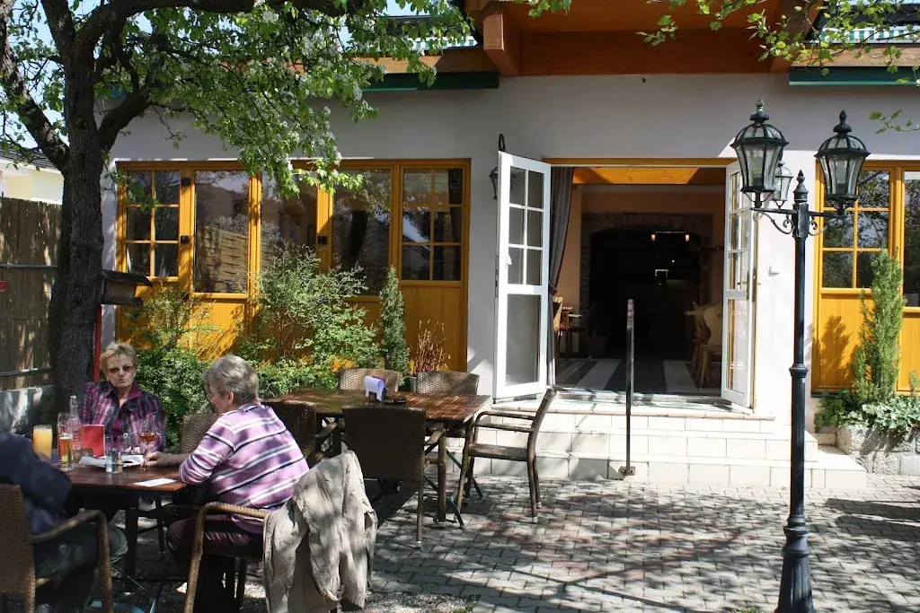 Heuriger Rieger_Gumpoldskirchen_slider_image_3