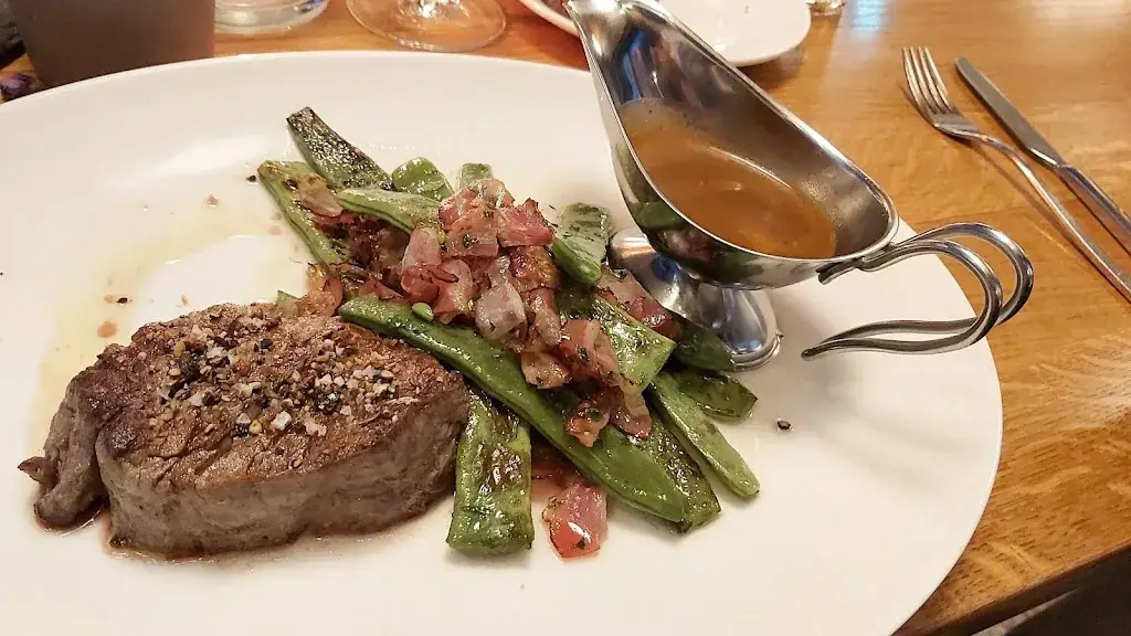 South shore Restaurant_Gumpoldskirchen_slider_image_3