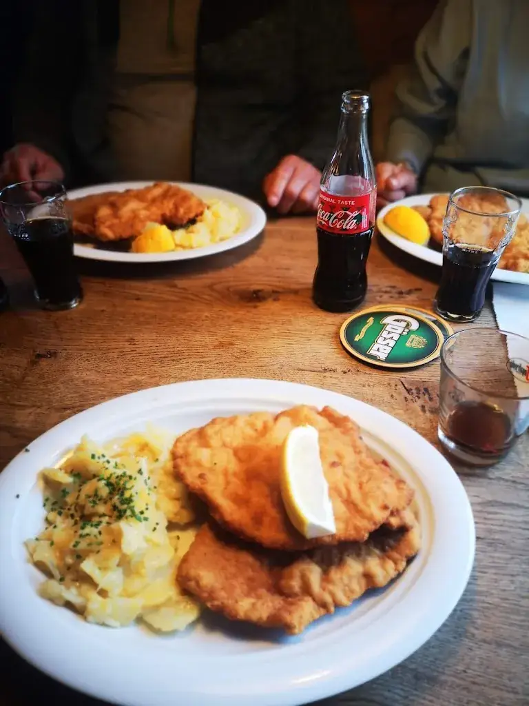 Menu_BeiDerHex_Hagenbrunn_immagine_1