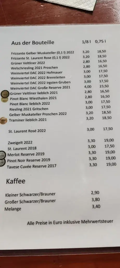 Menu_Winery and vineyard Stefan & Theres Oberschil_Hagenbrunn_image_1