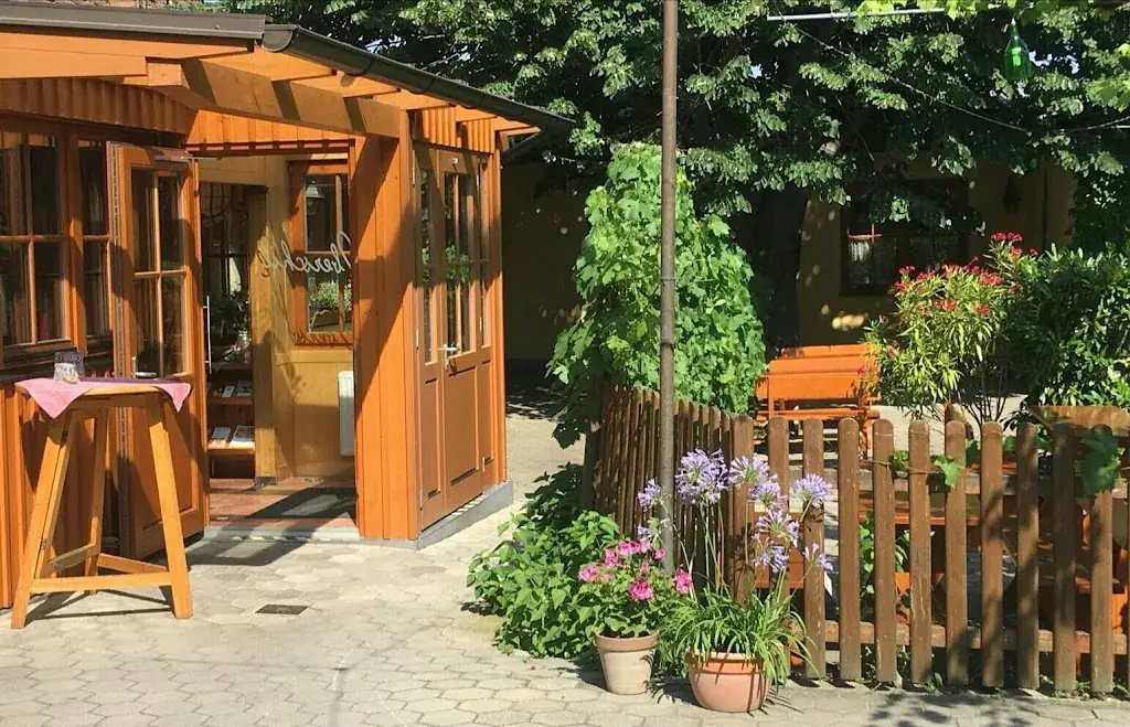 Winery and vineyard Stefan & Theres Oberschil_Hagenbrunn_slider_image_3